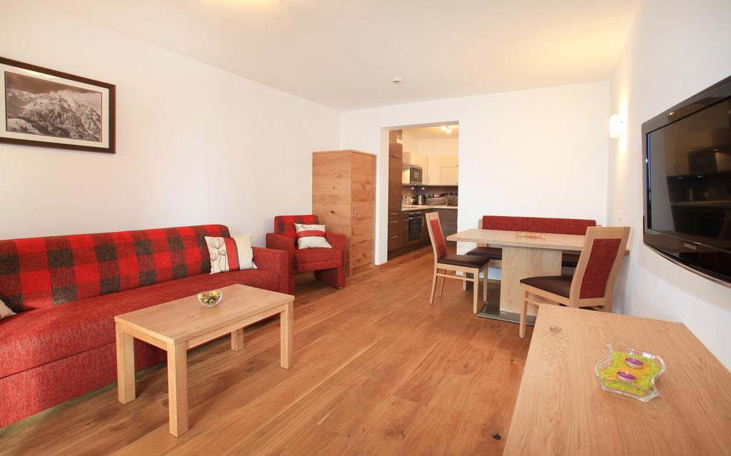 Tarlack Appartements Huetten 34 Leogang Cameră foto
