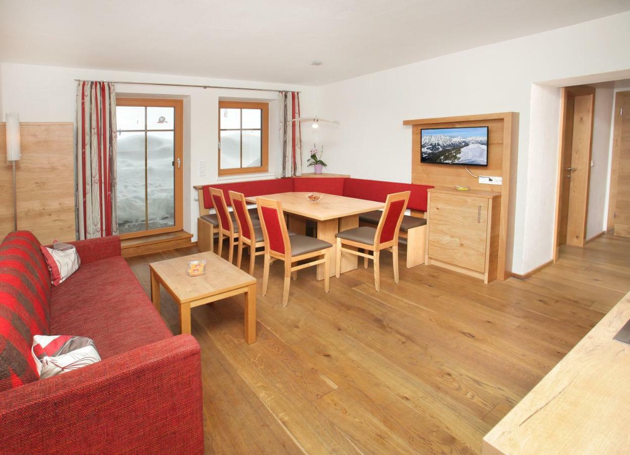 Tarlack Appartements Huetten 34 Leogang Exterior foto
